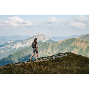 Be Lenka Trailwalker